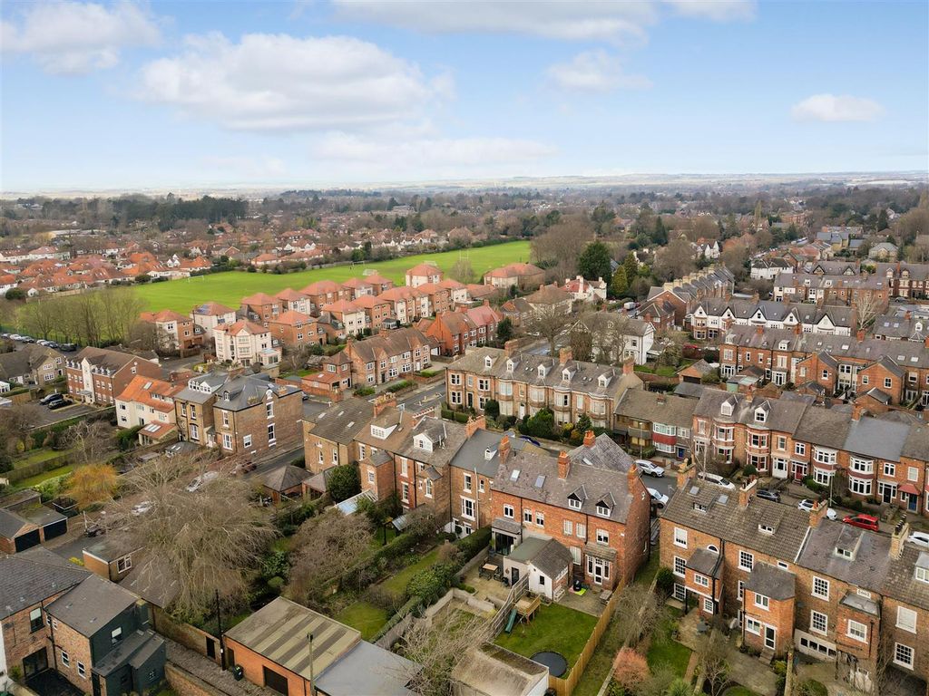 Property photo 3 of 23 Dji_0101.Jpg