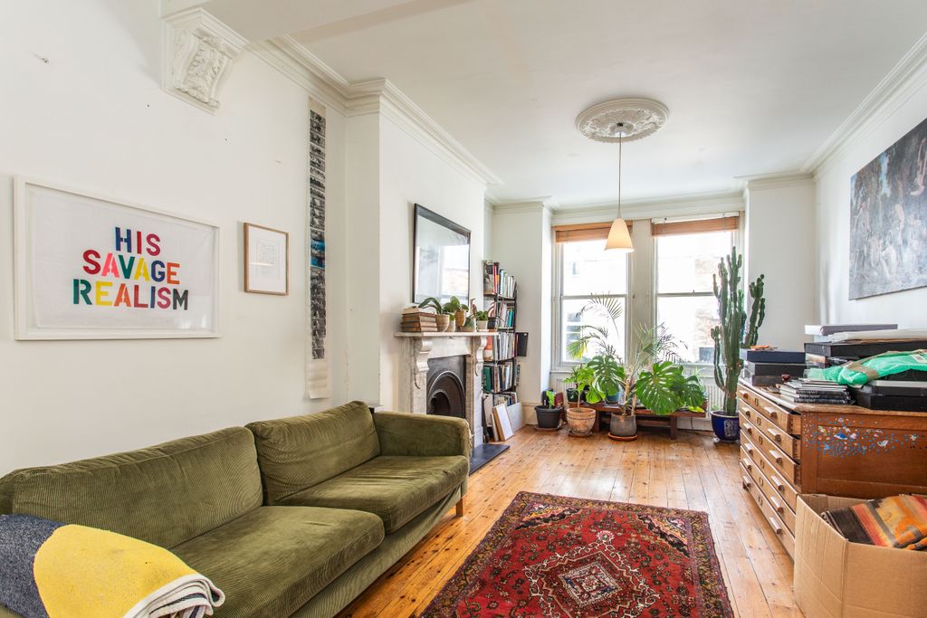 Property photo 3 of 22 5