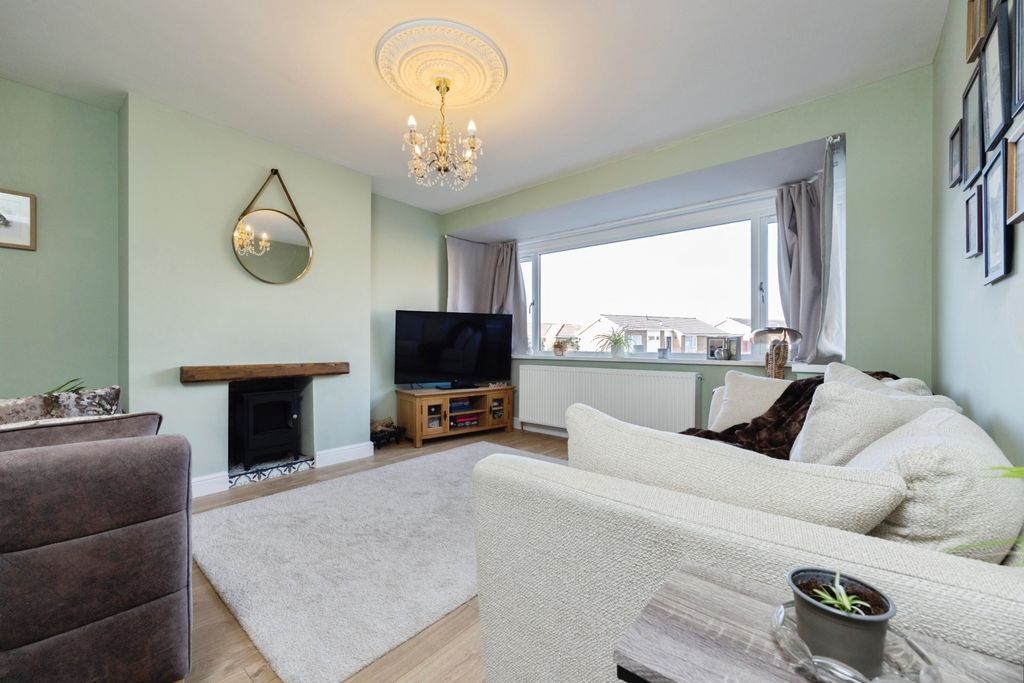 Property photo 2 of 17 1Y8A8370