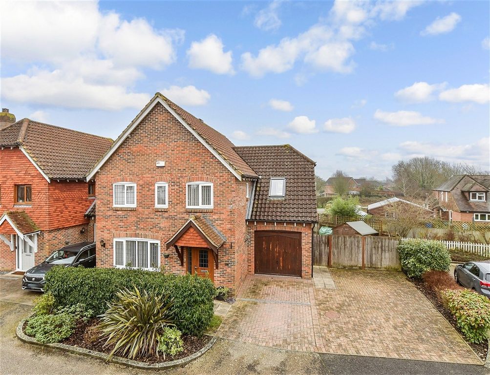 Property photo 1 of 14 External (Web)