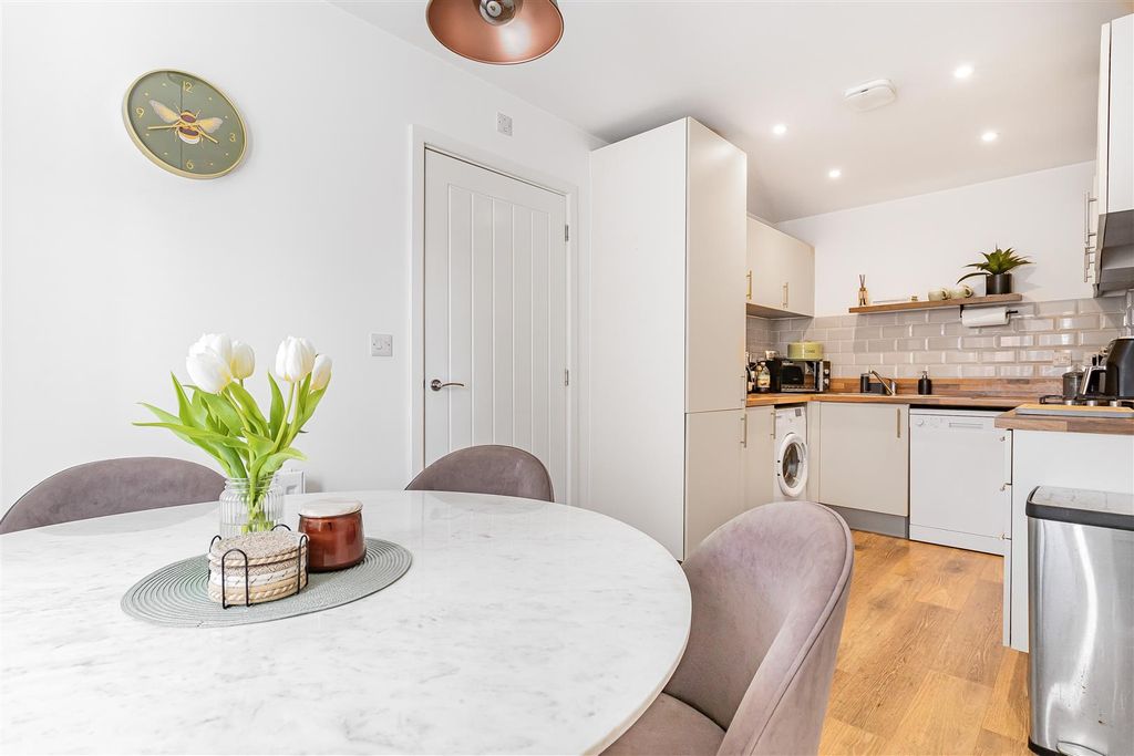 Property photo 2 of 20 19_78138.Jpg