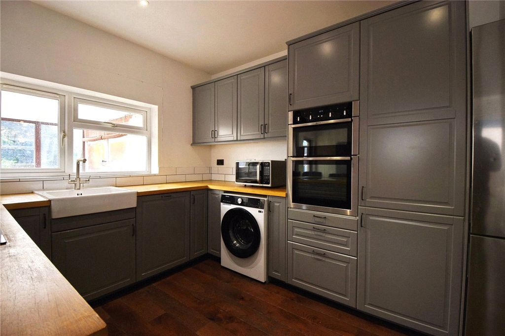 Property photo 3 of 8 Picture No. 07