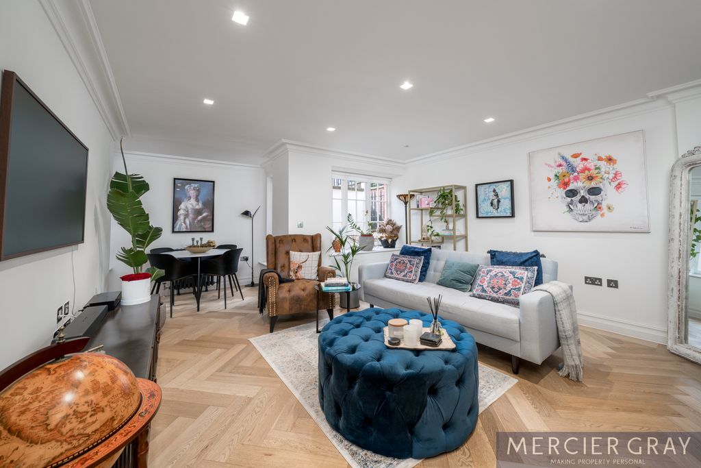 Property photo 1 of 23 Photo 6