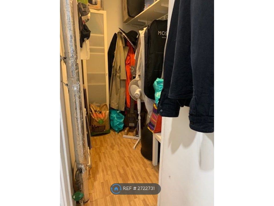 Property photo 3 of 8 Closet