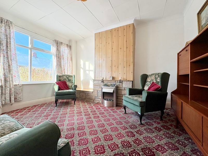 Property photo 2 of 12 Photo 3