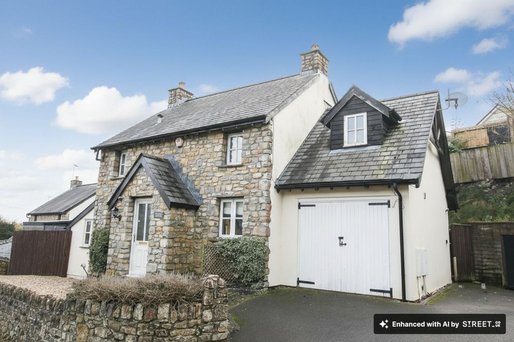 Property photo 1 of 31