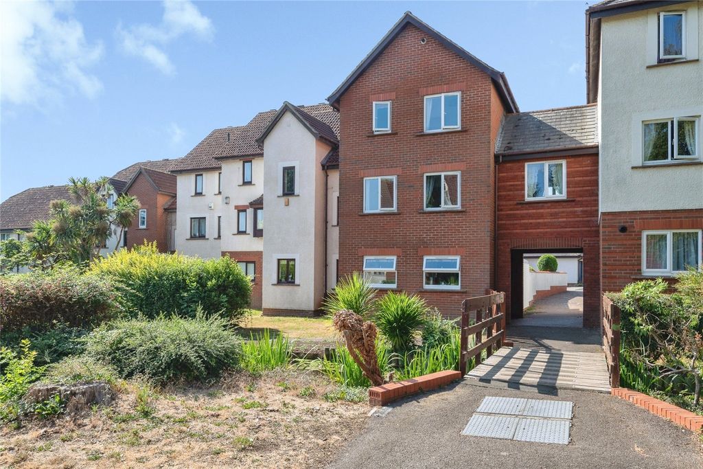 Property photo 1 of 24 Picture No. 28