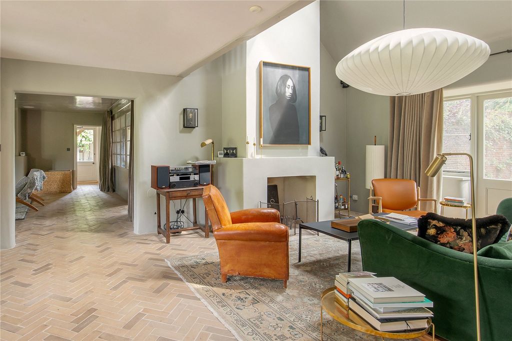 Additional image 6 of 6 bed detached house for saleHaslingfield Manor, 5 High Street, Cambridge, Cambridgeshire CB23
