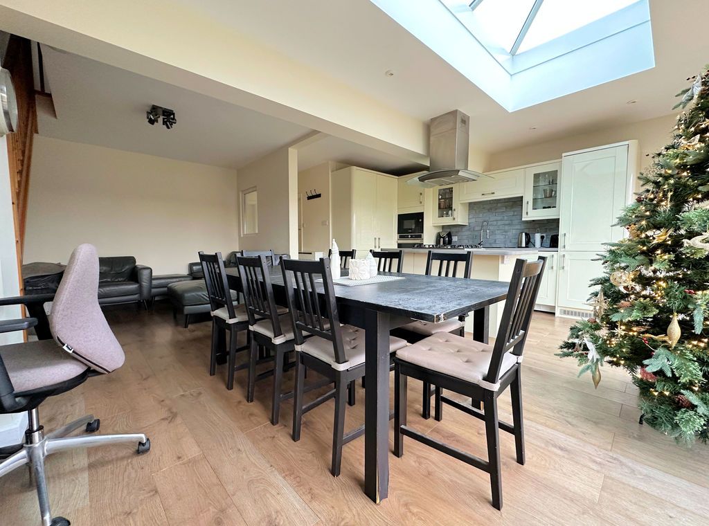 Property photo 3 of 29 Lounge/Kitchen/Diner