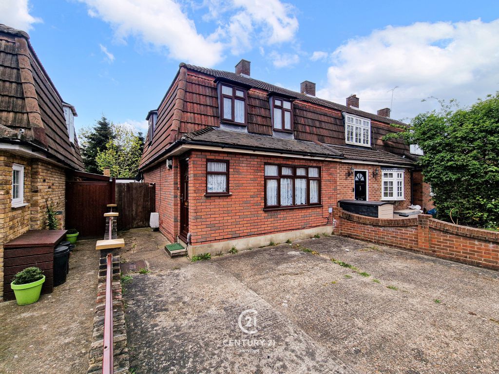 Property photo 1 of 14 E02037 (13)