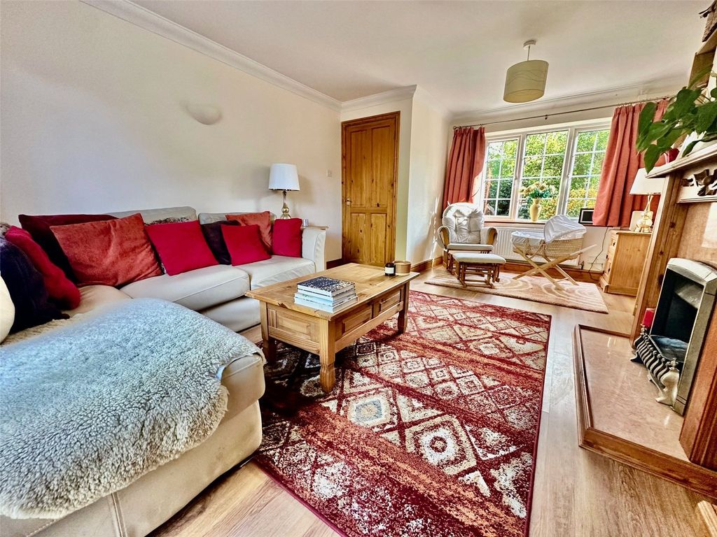 Property photo 2 of 16 Picture No. 43