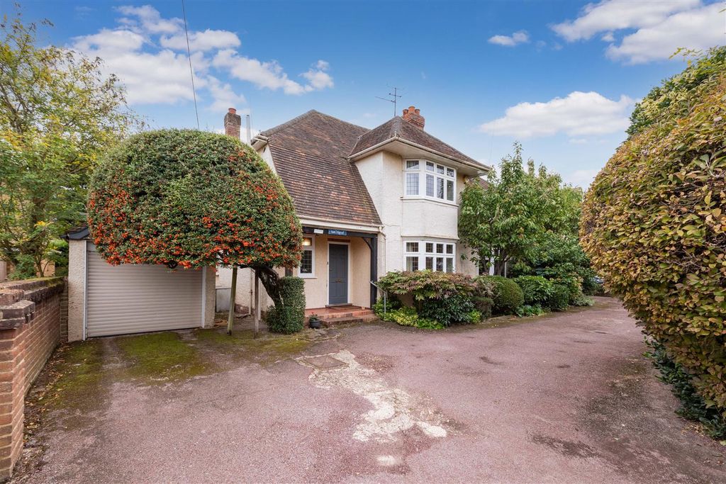 Property photo 1 of 30