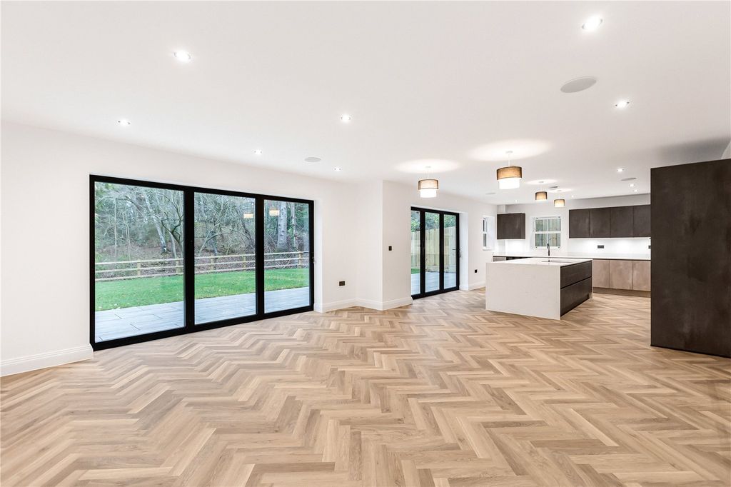 Property photo 3 of 28 Picture No. 78