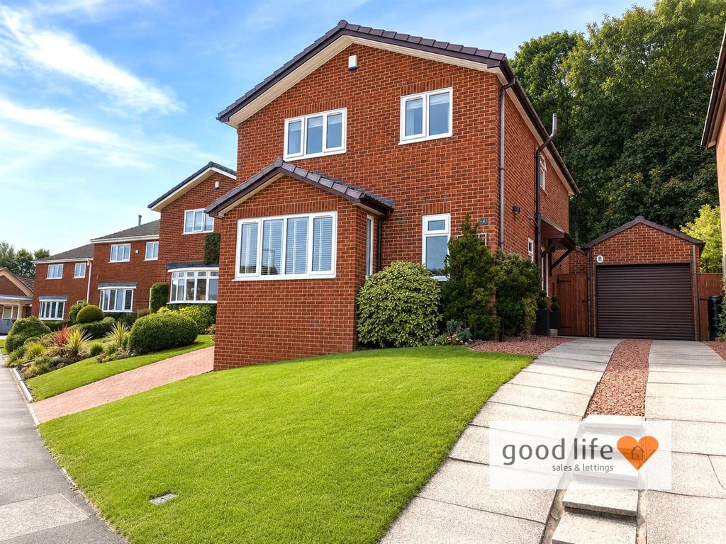 Property photo 2 of 25 20260812_220825737_Ios8Chantry Close.Jpg