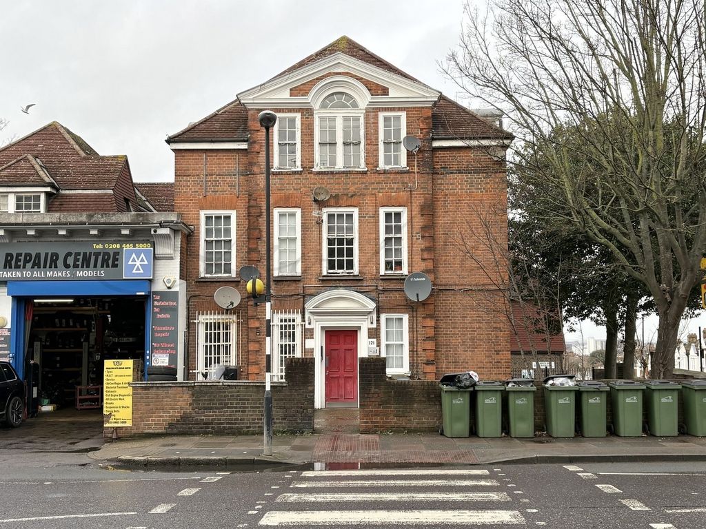 Property photo 1 of 15