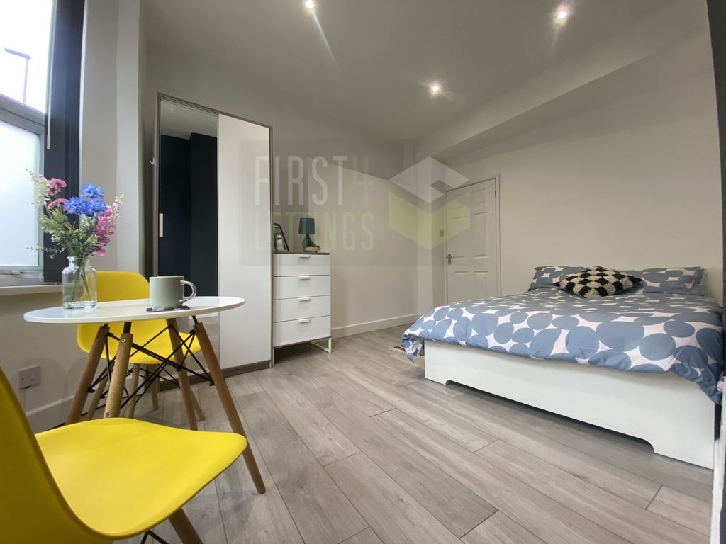 Property photo 3 of 6 Photo 3