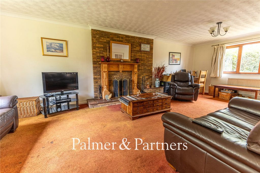 Property photo 3 of 29 Picture No. 04