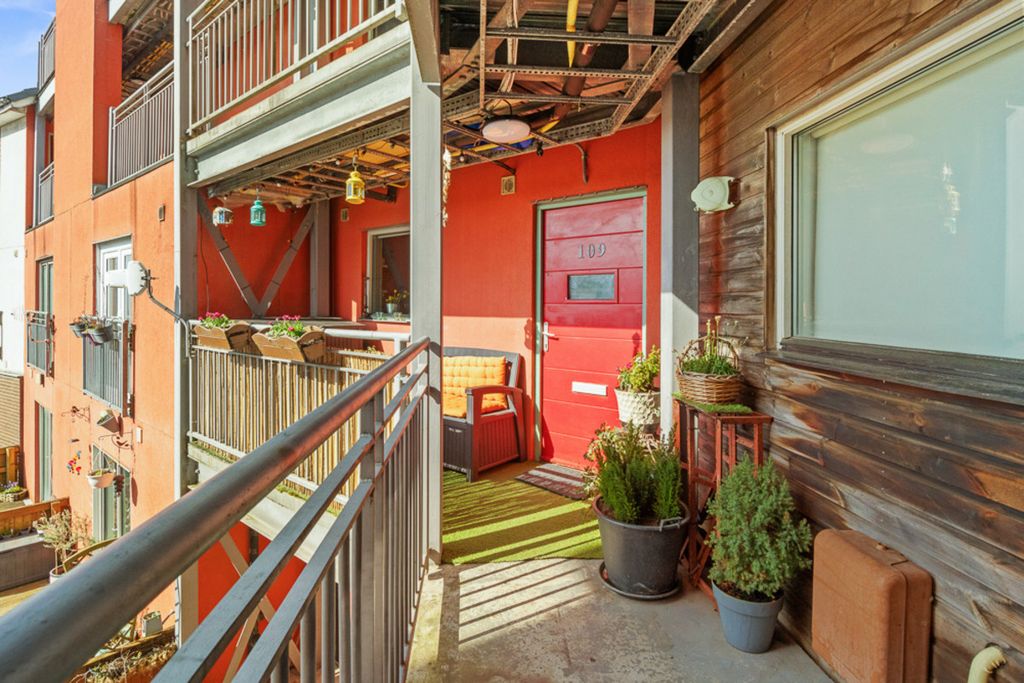 Property photo 3 of 30