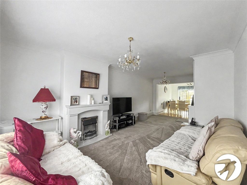 Property photo 2 of 20 Picture No. 26