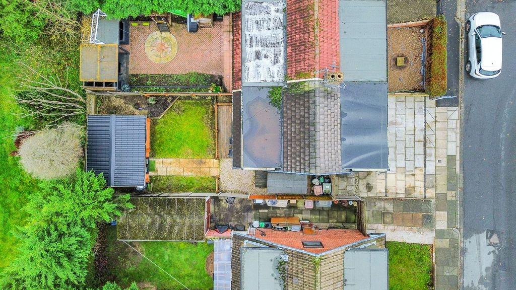 Property photo 2 of 26