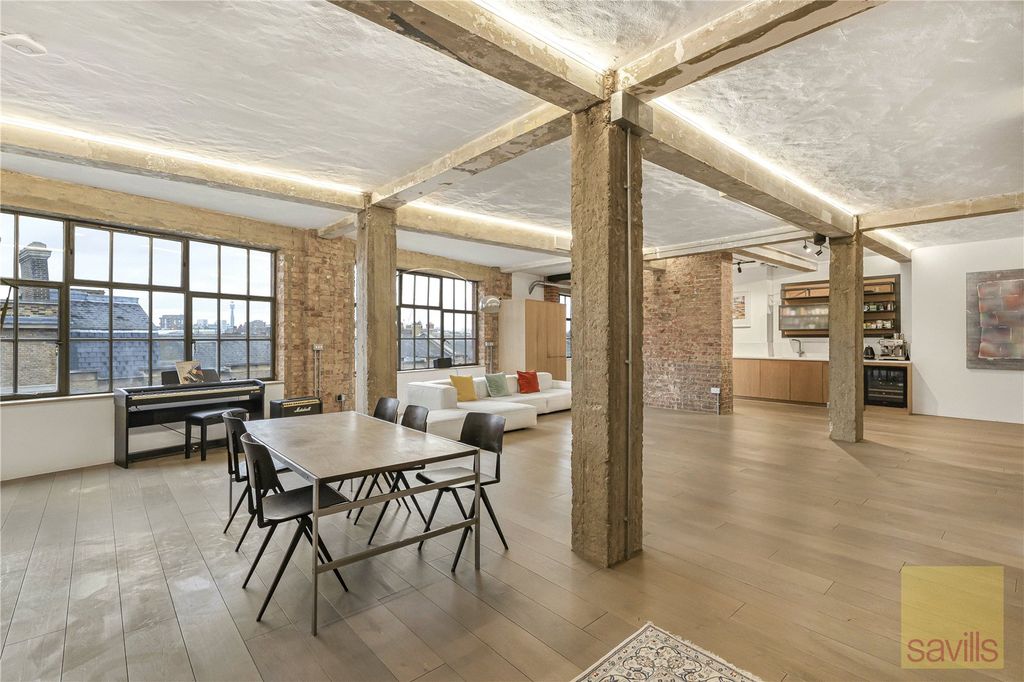 Property photo 1 of 28 Picture No. 33