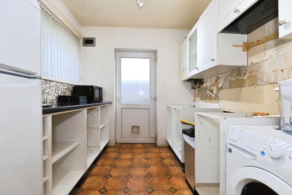 Property photo 2 of 18 Pbox-Img.Jpg