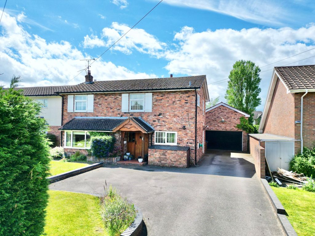 Property photo 1 of 27