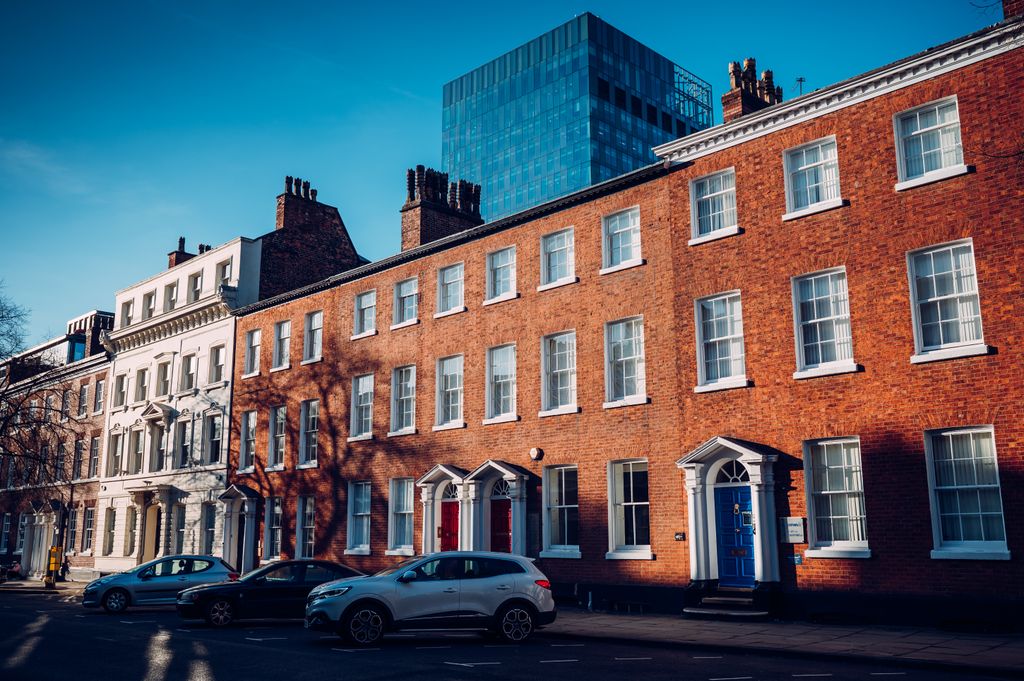 Property photo 1 of 34