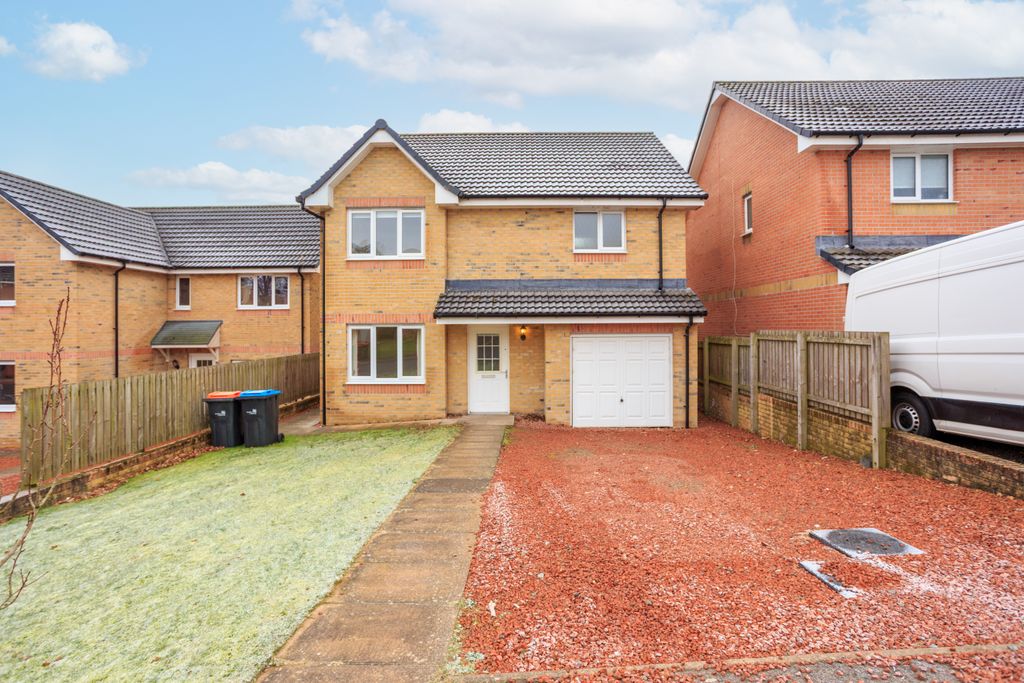 Property photo 1 of 42 Front External