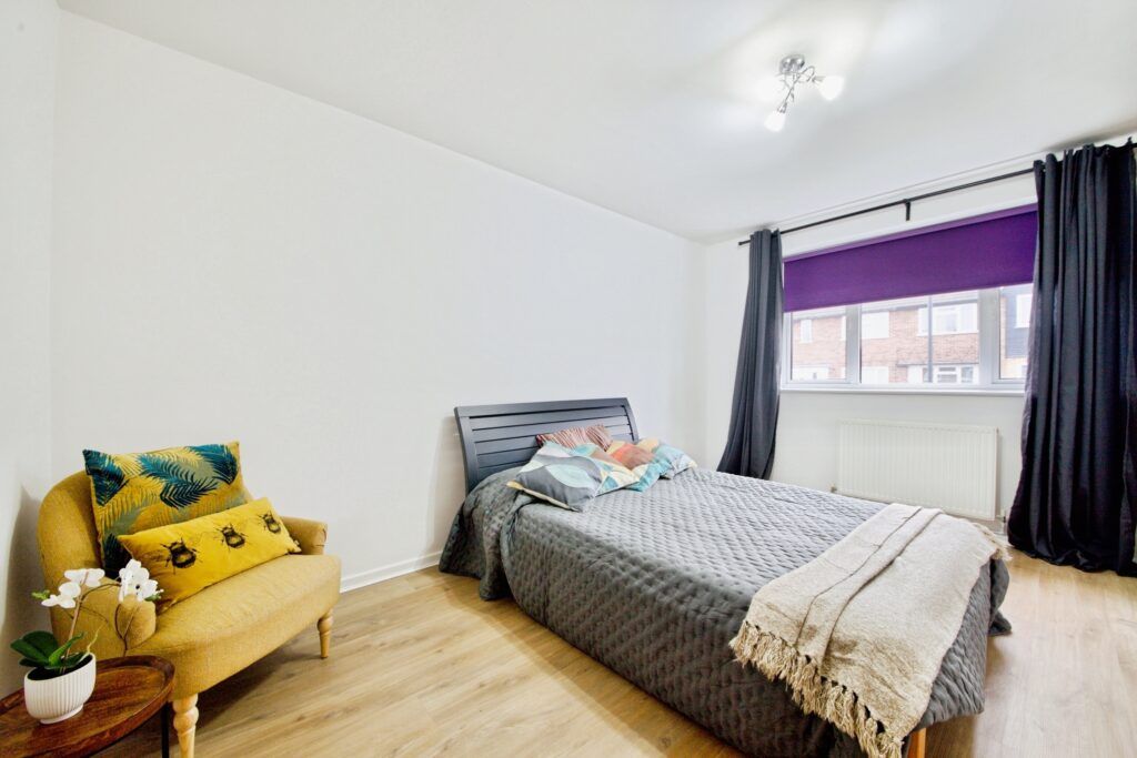 Property photo 3 of 6