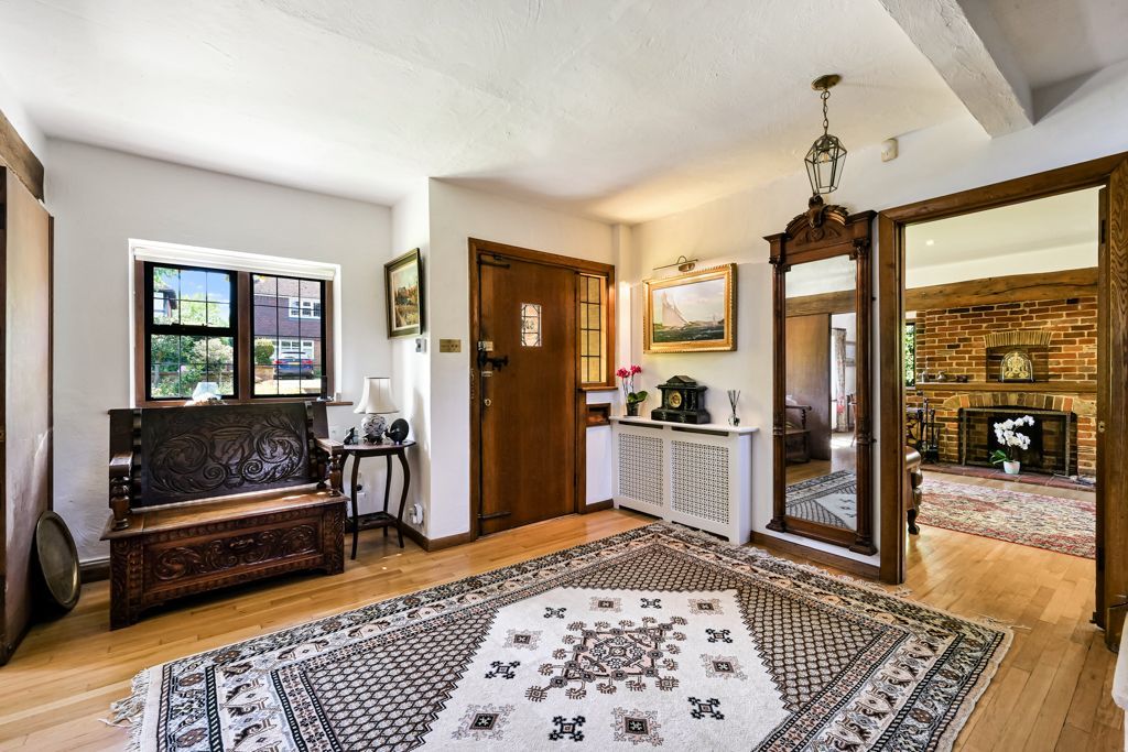 Property photo 3 of 22
