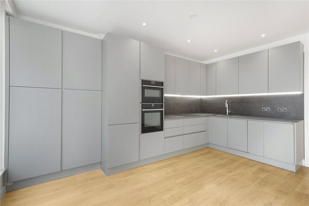 Property photo 2 of 13 Picture No. 13