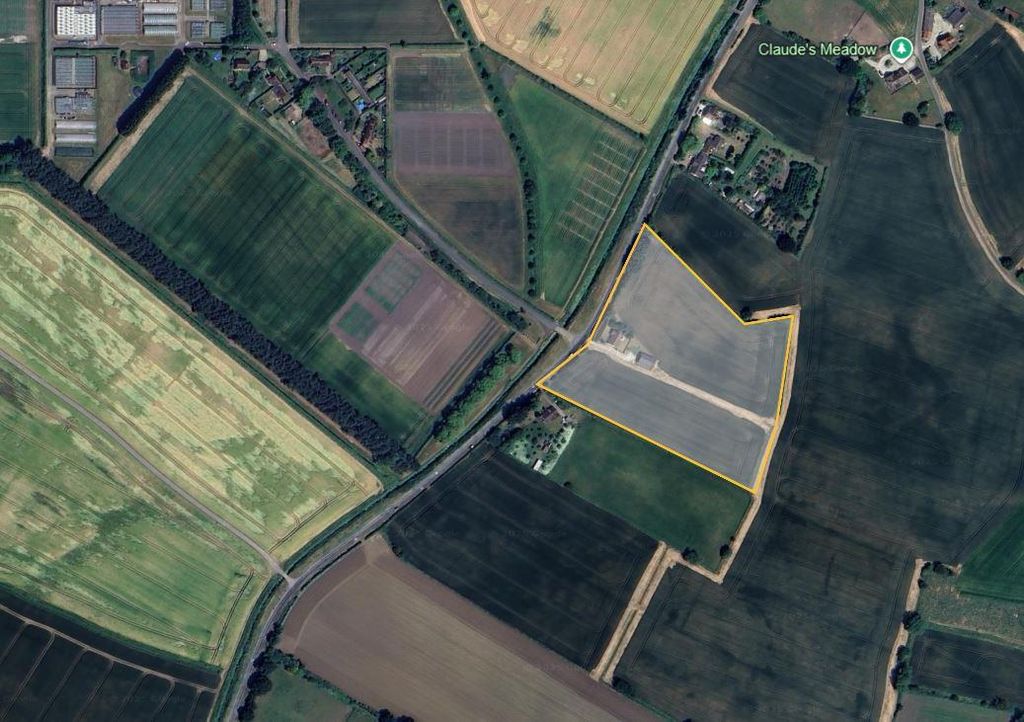 Property photo 2 of 22 Davreen.Jpg