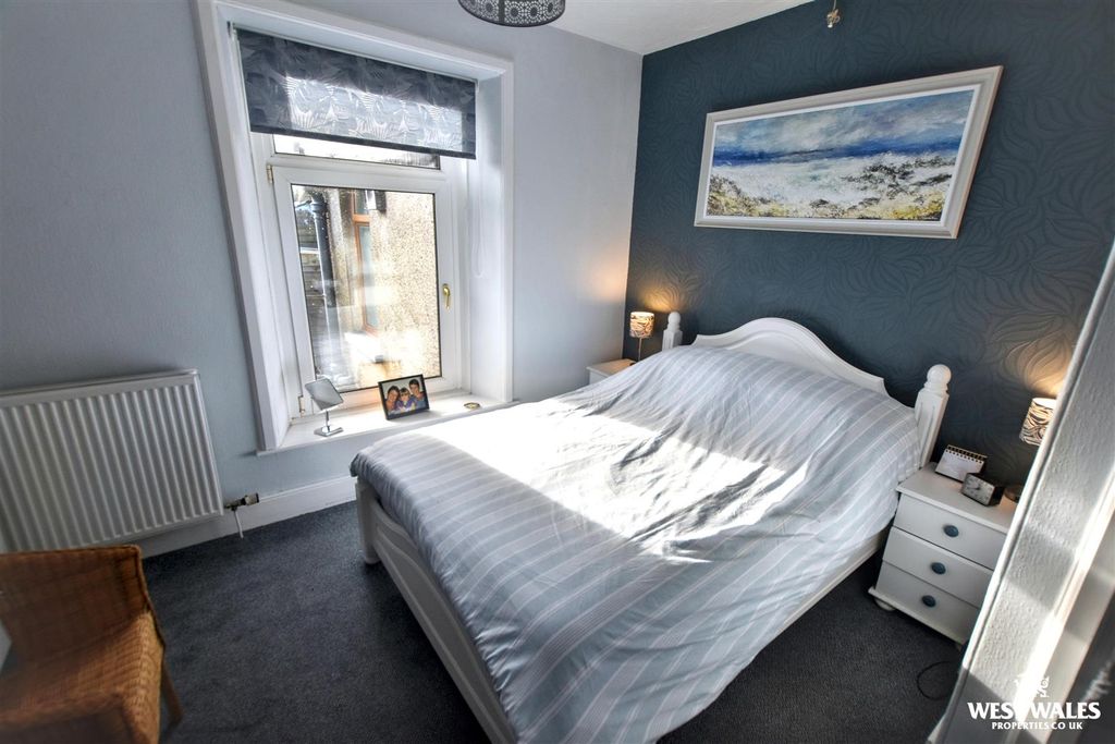 Property photo 3 of 22 1.Jpg