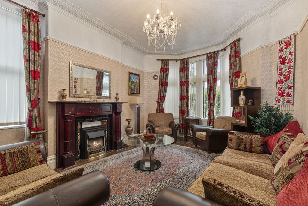 Property photo 3 of 26