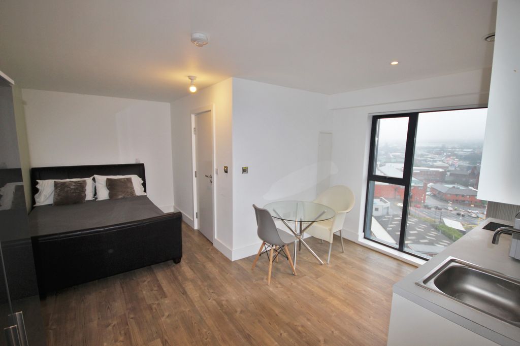 Property photo 2 of 4