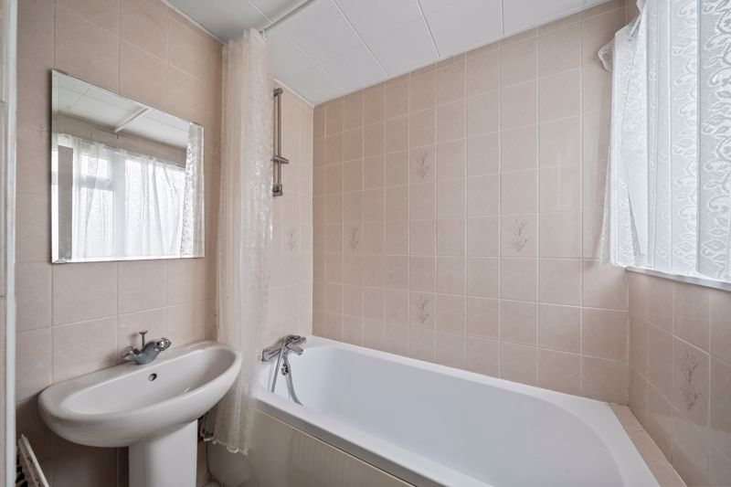 Property photo 3 of 11 Photo 5