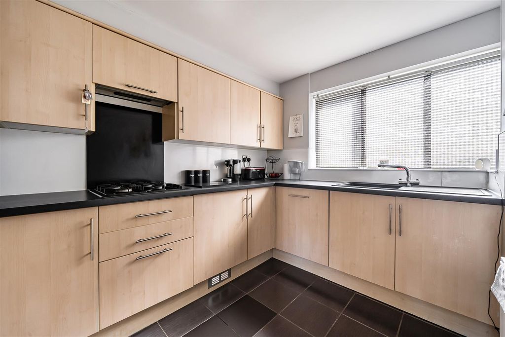 Property photo 3 of 16 1526929 (16).Jpg