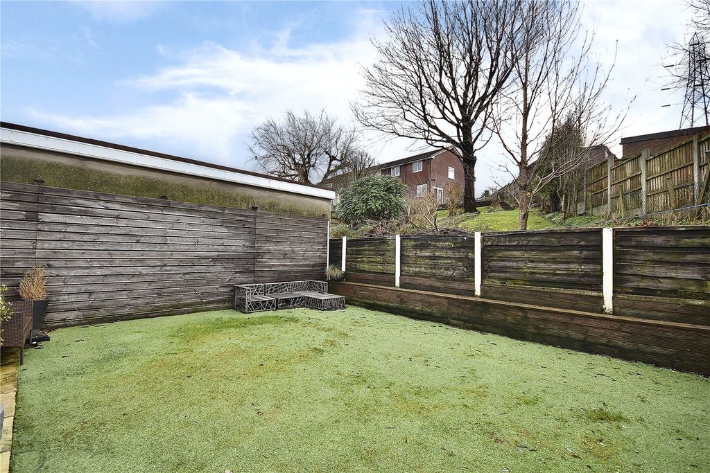 Property photo 3 of 23 Picture No. 02