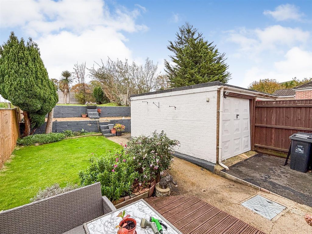 Property photo 2 of 15 Img_4016.Jpg