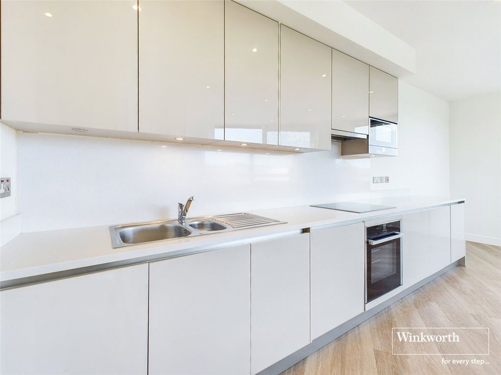 Property photo 2 of 11 Picture No. 16