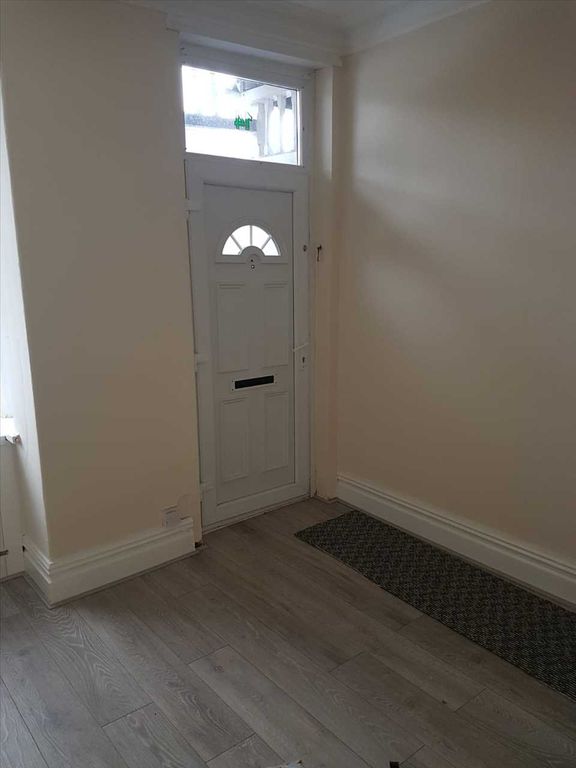Property photo 2 of 7 Dining Room