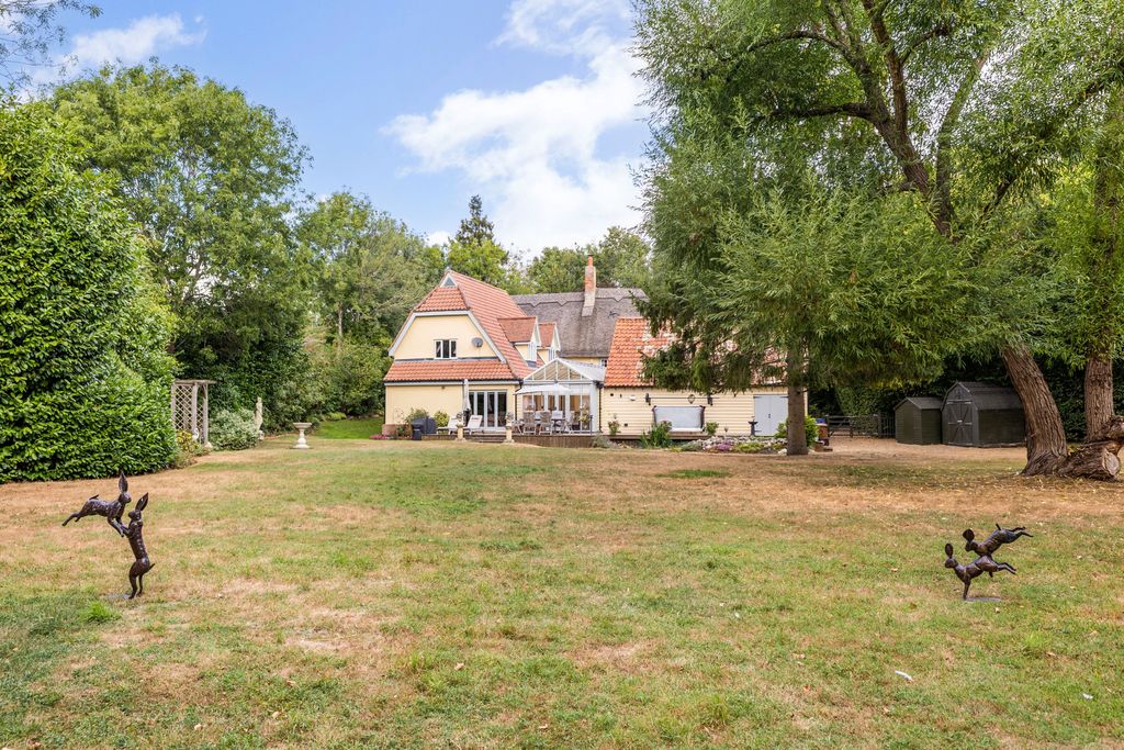 Property photo 2 of 14 Picture No. 05