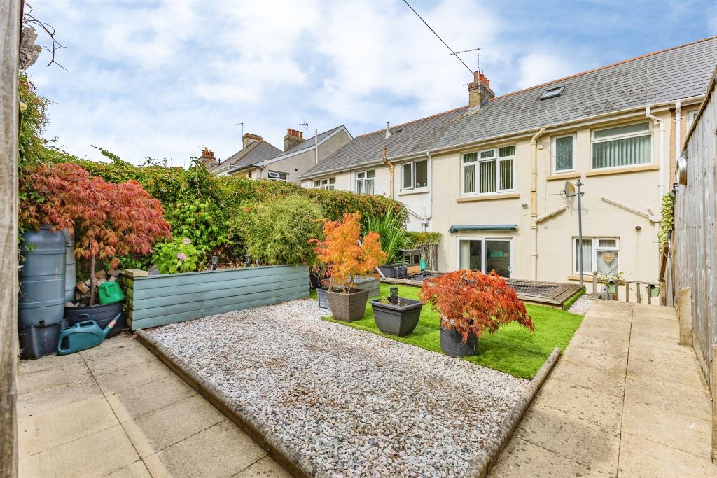 Property photo 1 of 23