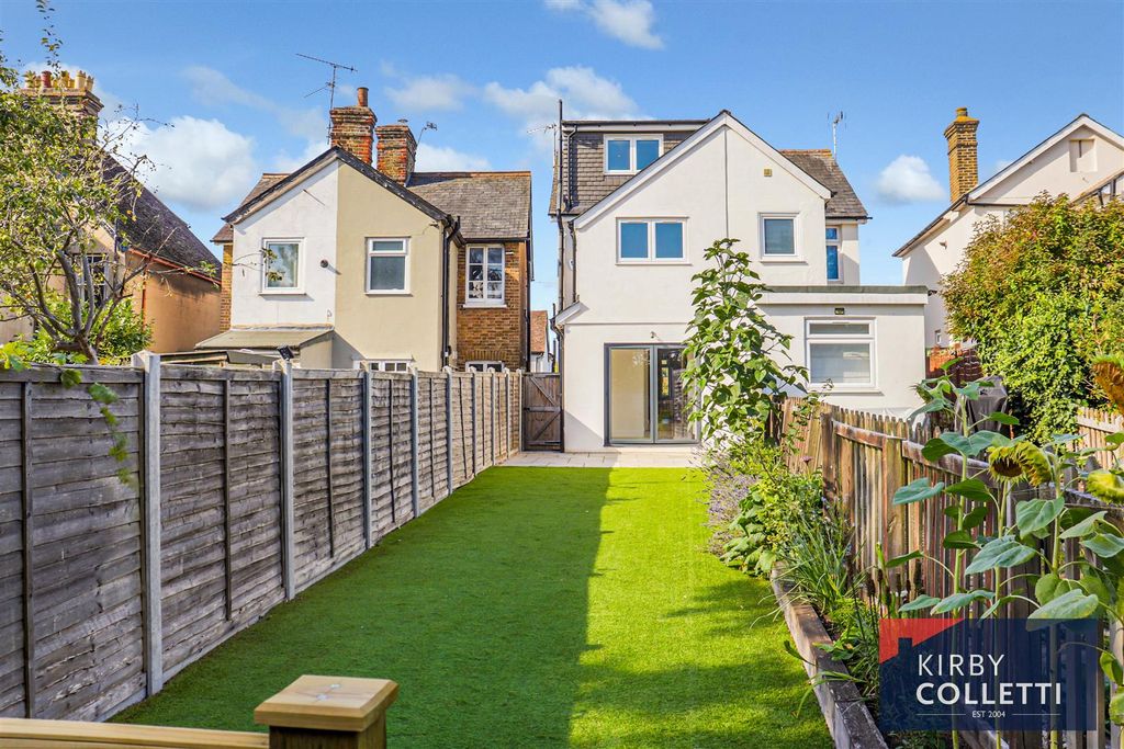Property photo 3 of 20 Rear Garden