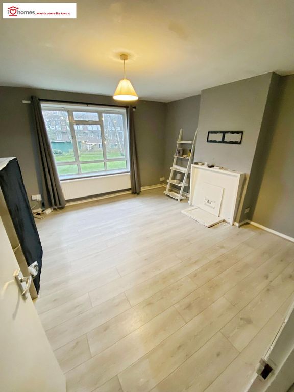 Property photo 2 of 9 Photo 10