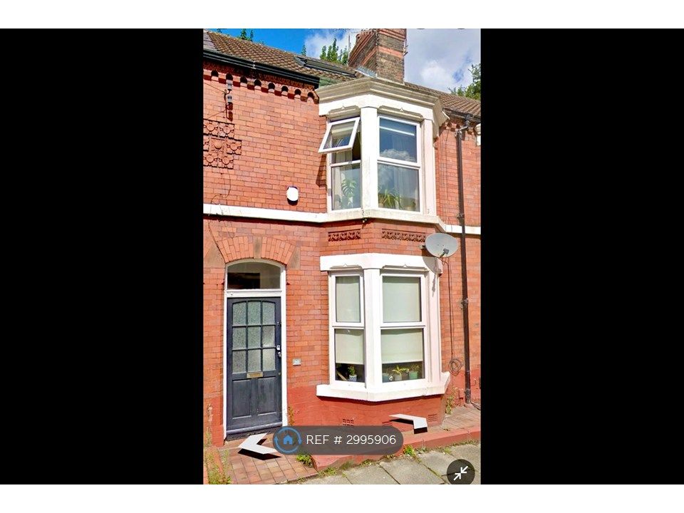 Property photo 2 of 11