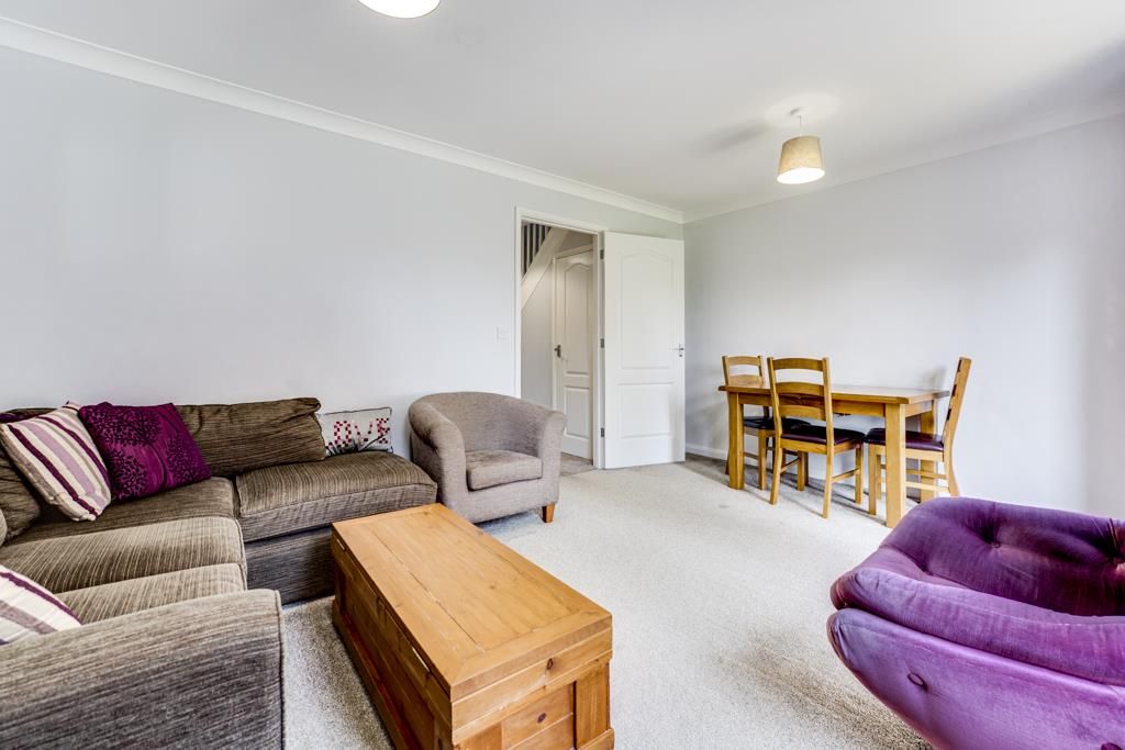 Property photo 3 of 23 7 Shire Close, Kettering-9.Jpg