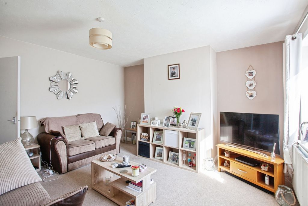Property photo 3 of 15 Pbox-Img.Jpg