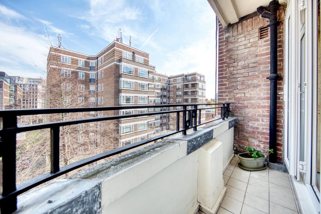 Property photo 2 of 13 Marsham Court - Balcony